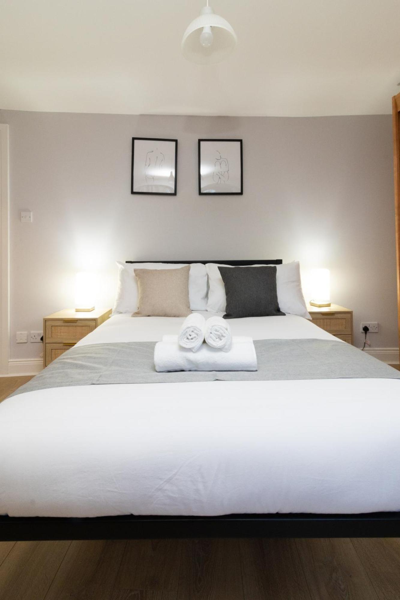 Belfast Quarters- Riverside 외부 사진